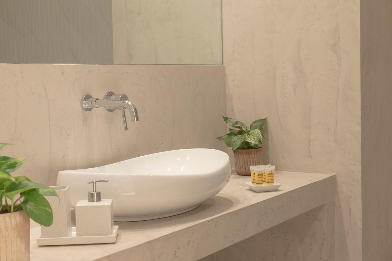 Luxury Apartment Near Acropolis-Living Stone Gold Athen Eksteriør bilde